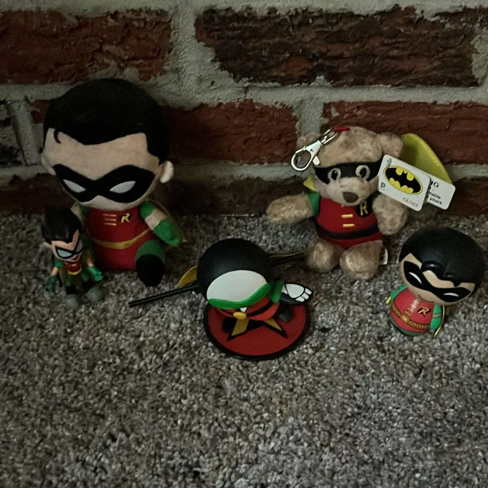 DC Comics - Robin Bundle - Picture 2 of 7